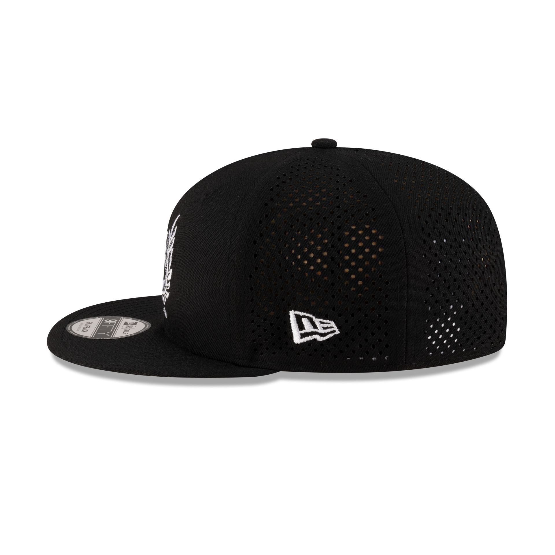 New Era Cap Laurel Wreath Black 9FIFTY Snapback Hat